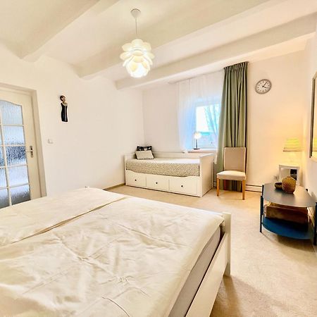 ברון Apartman U Berounky מראה חיצוני תמונה