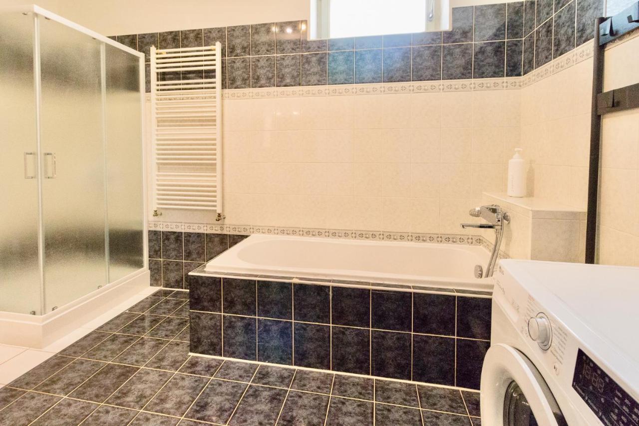 ברון Apartman U Berounky מראה חיצוני תמונה